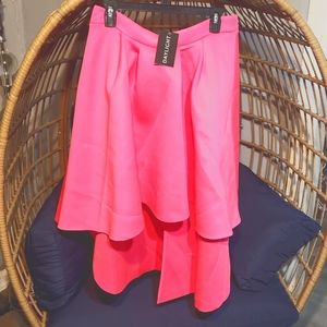 Nwt high low skirt